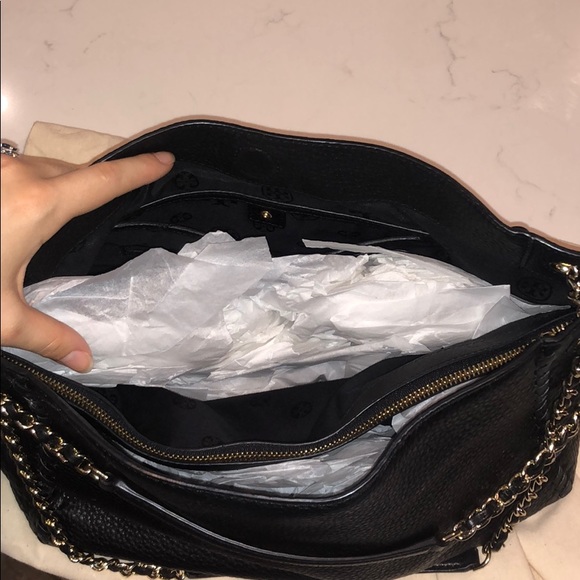 TORY BURCH Marion Black Leather Shoulder Tote - Picture 3 of 6